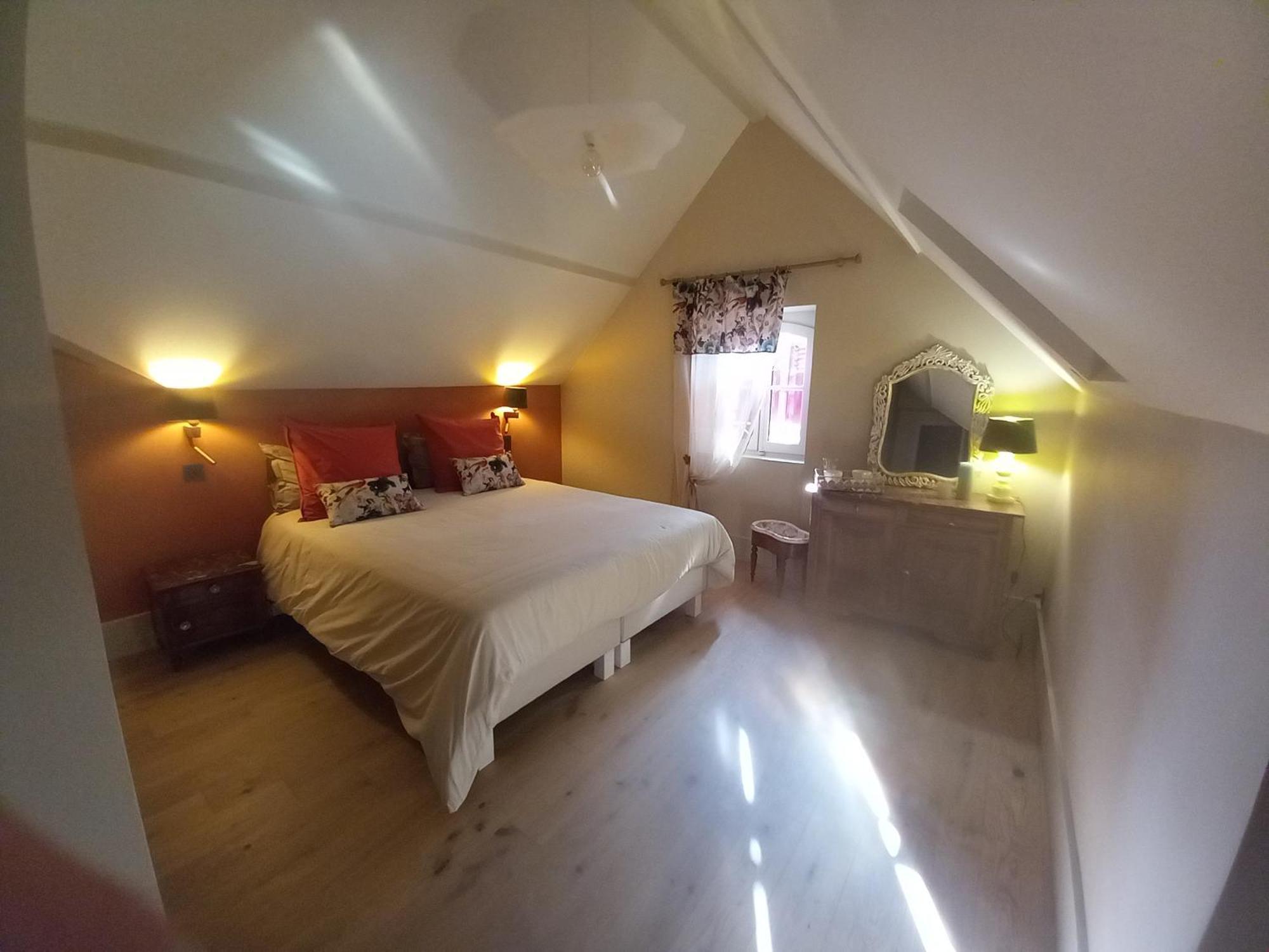 Les Palissieres - Chambres D'Hotes Mortagne-sur-Gironde Exterior foto